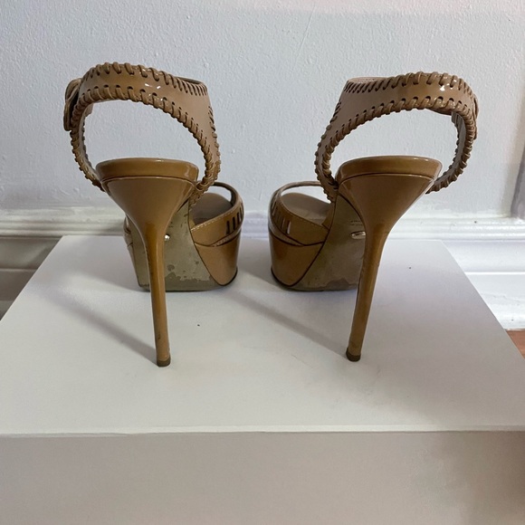 Sergio Rossi Nude Patent Platform Sandals - Picture 4 of 8